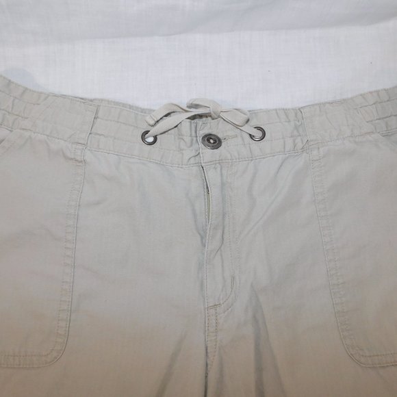 Patagonia Womens 12 100% Organic Cotton Casual 7" inseam khaki Shorts - Picture 4 of 8